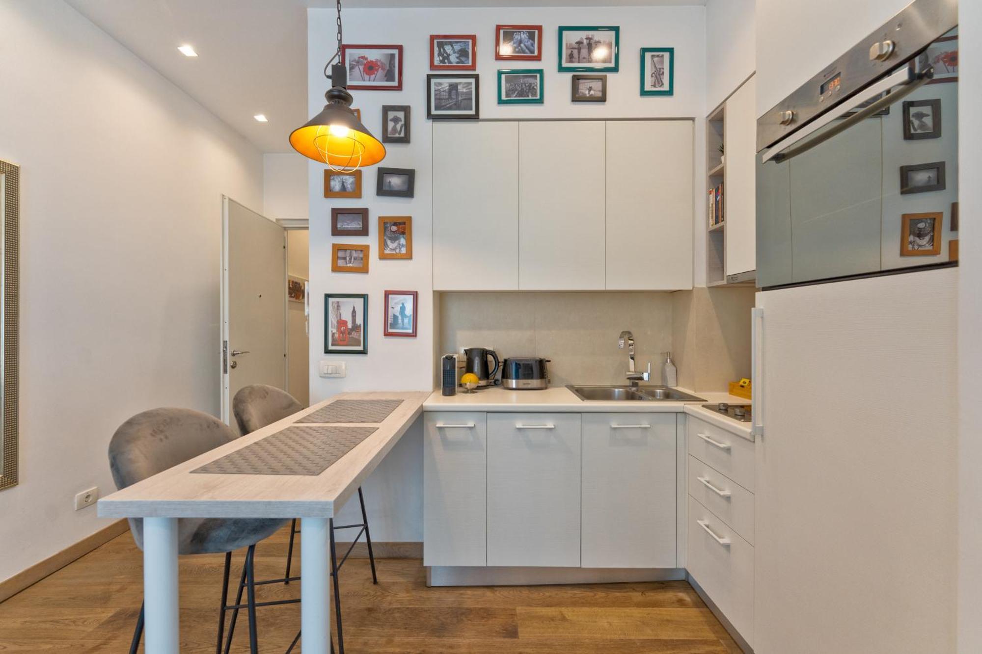 Zigzag Apartment